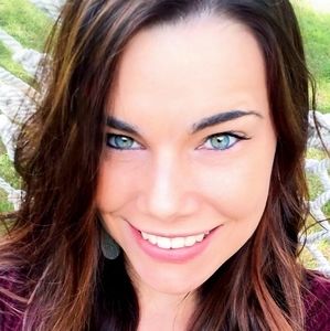 Meet your Posher, Jenny